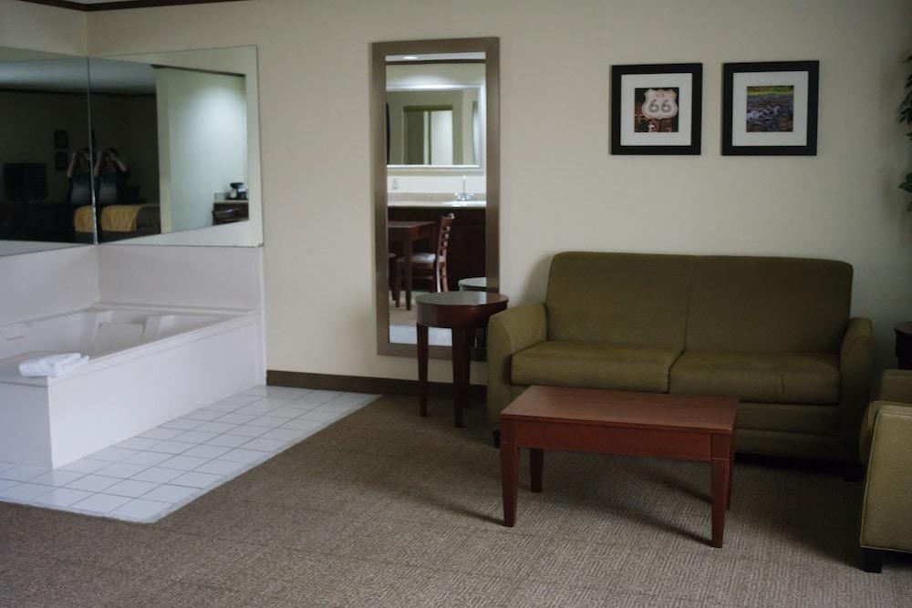 Ardmore Inn & Suites Ardmore Buitenkant foto