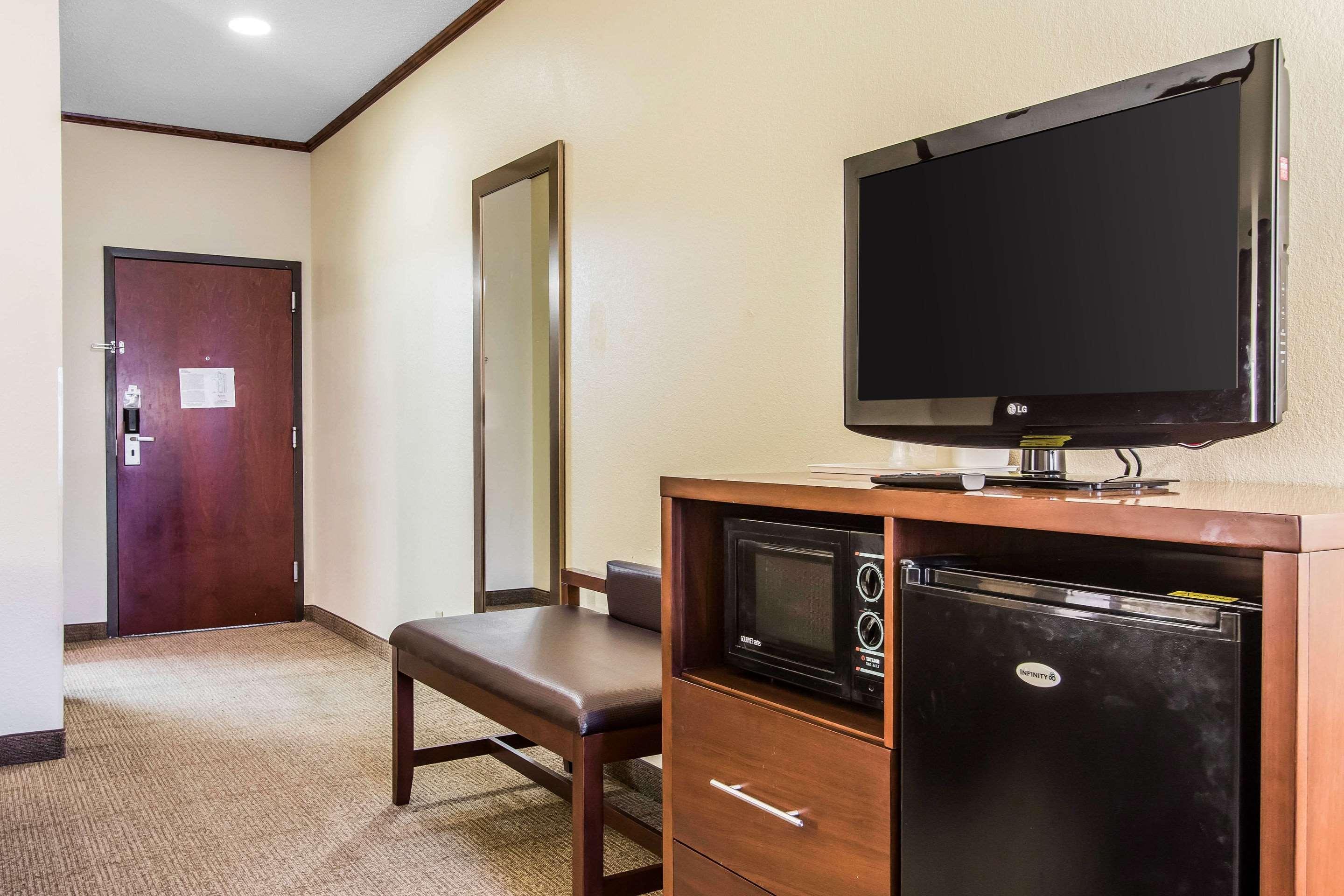 Ardmore Inn & Suites Ardmore Buitenkant foto