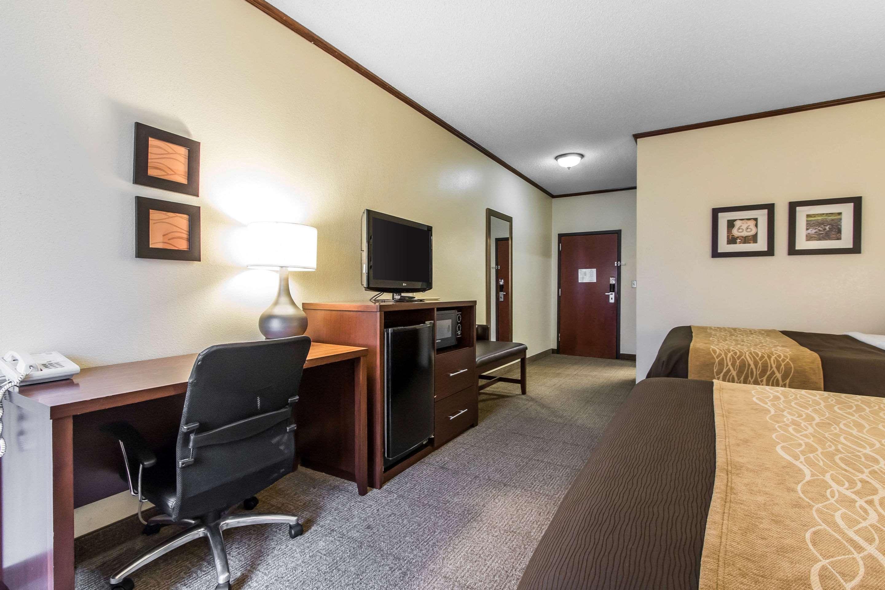 Ardmore Inn & Suites Ardmore Buitenkant foto